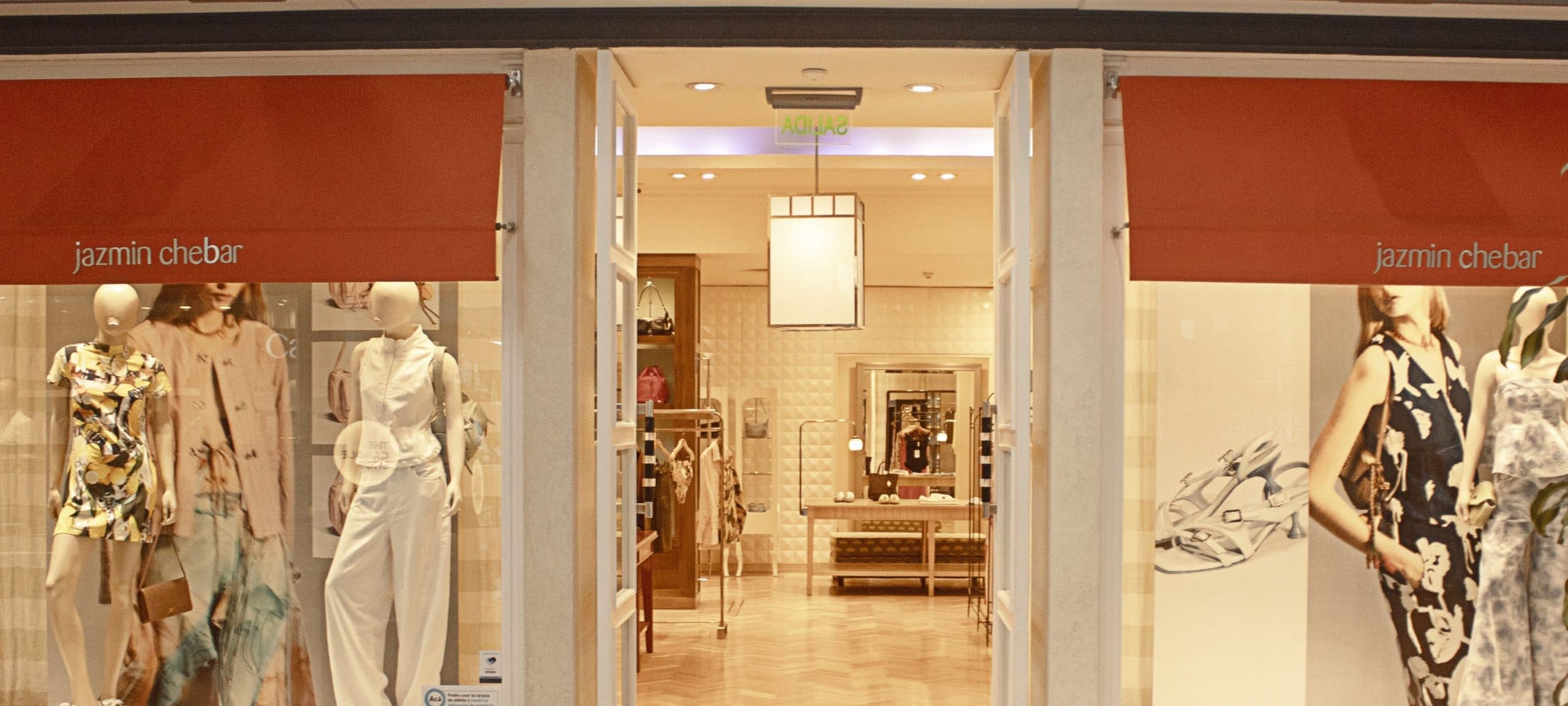 Jazmín Chebar fondo